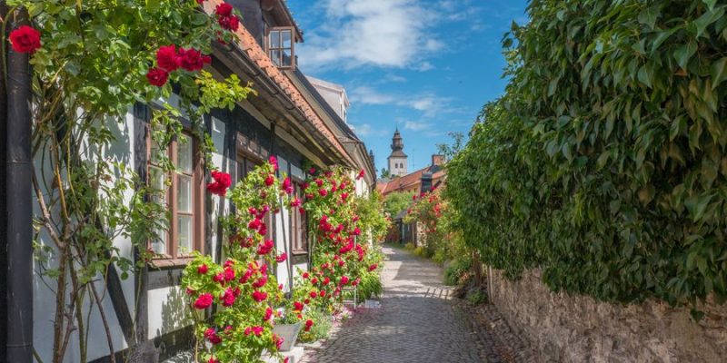 Bezoek de gezellige steegjes in Visby Zweden
