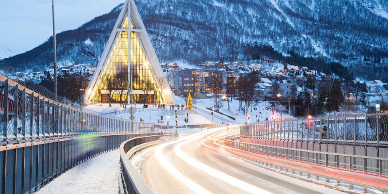 Het-IJszeekathedraal-van-Tromso