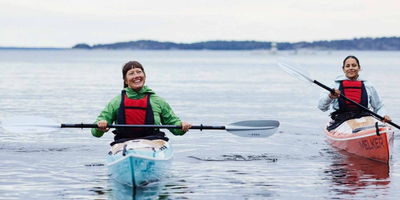 Kajakken-in-de-zomer-in-Zweden