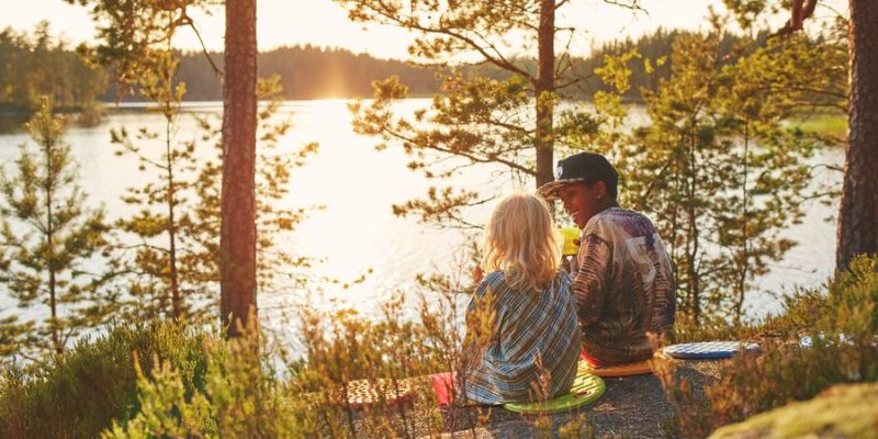Uitzicht op het meer in Varmland Zweden