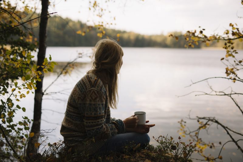 Zweden-Nazomer-fika-bij-het-meer-Lapland