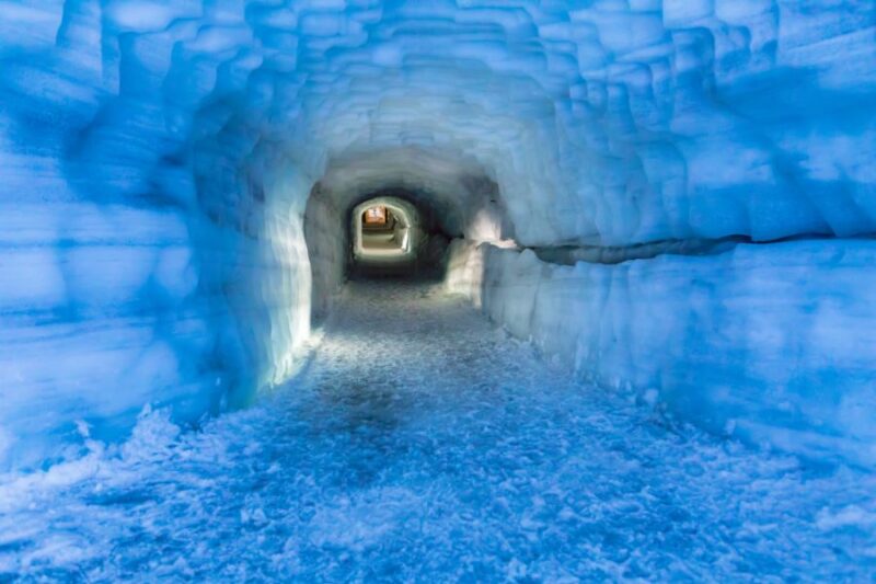 Grotte de glace en Islande avec Nordic