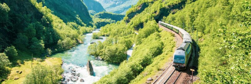 Les-plus-grands-tours-en-train-de-la-Norvège-avec-Nordic-le-spécialiste-de-la-Scandinavie_TOG_SVERREHJORNEVIK.jpg