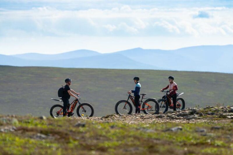 Fatbike en Laponie en été avec Nordic