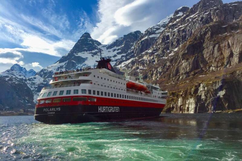Navires Hurtigruten