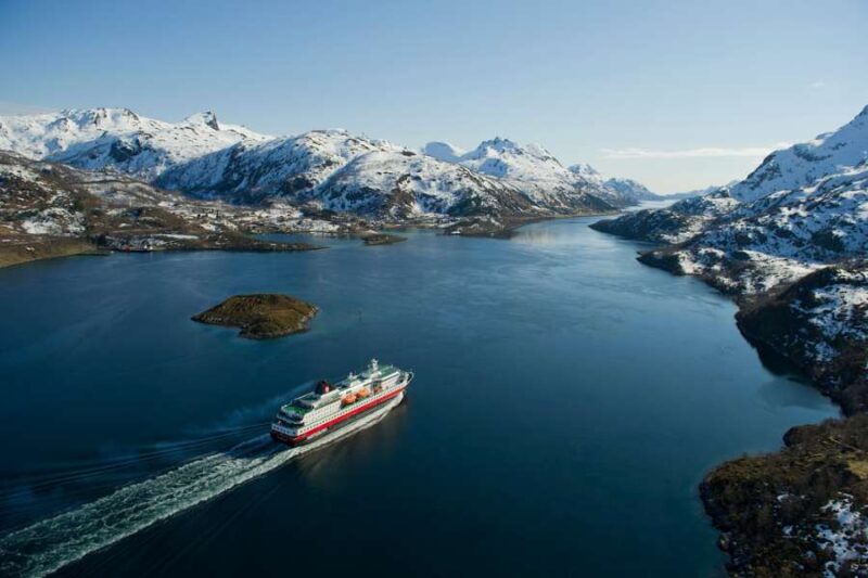 Navires Hurtigruten