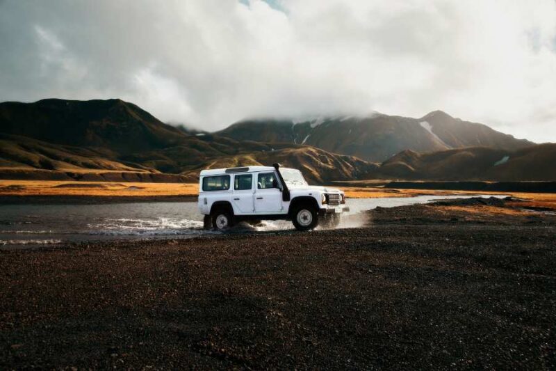 Vacances en famille avec enfants en Islande - plages de sable noir